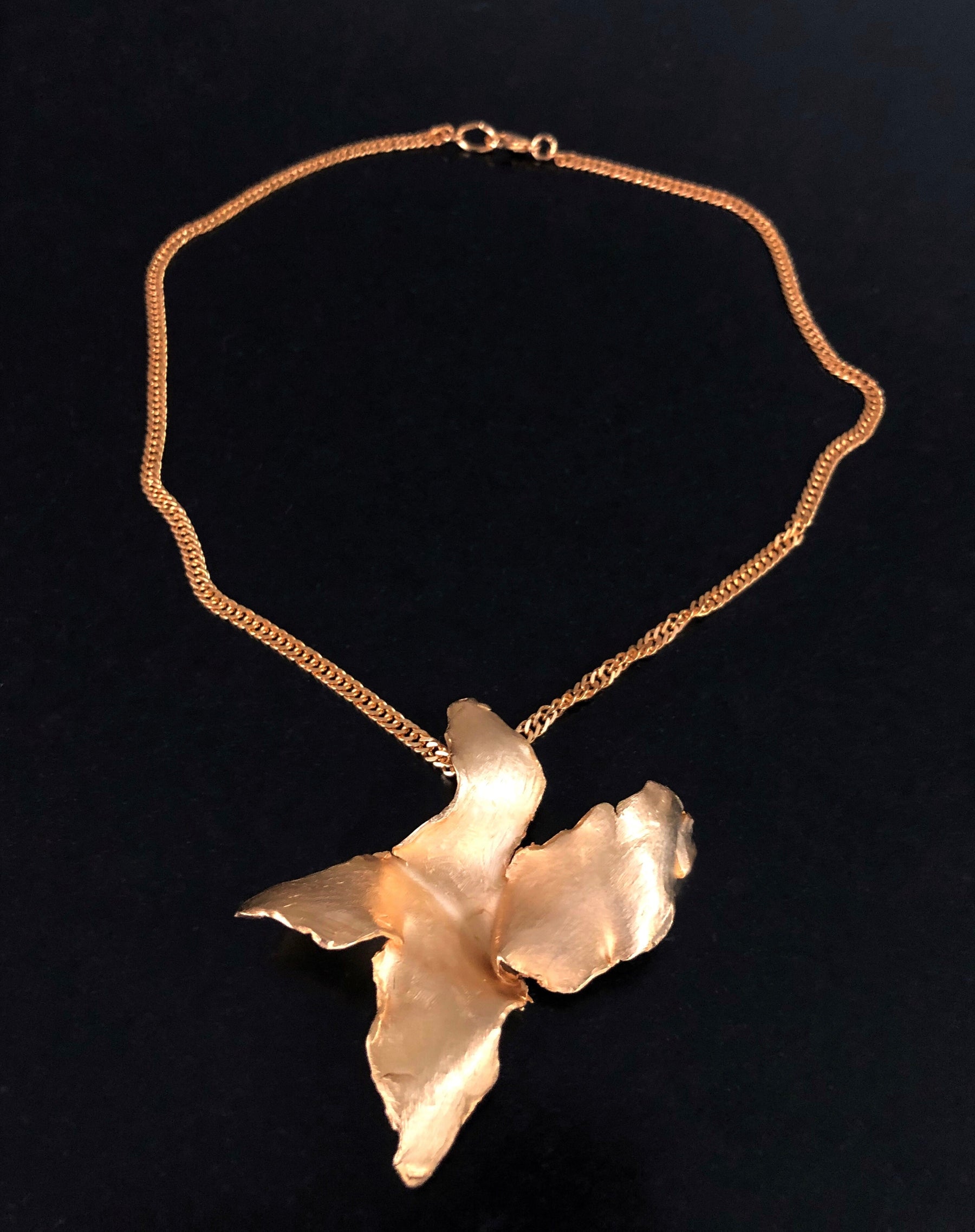Collar Orquídea Black